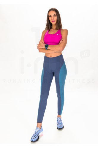 Nike Swoosh