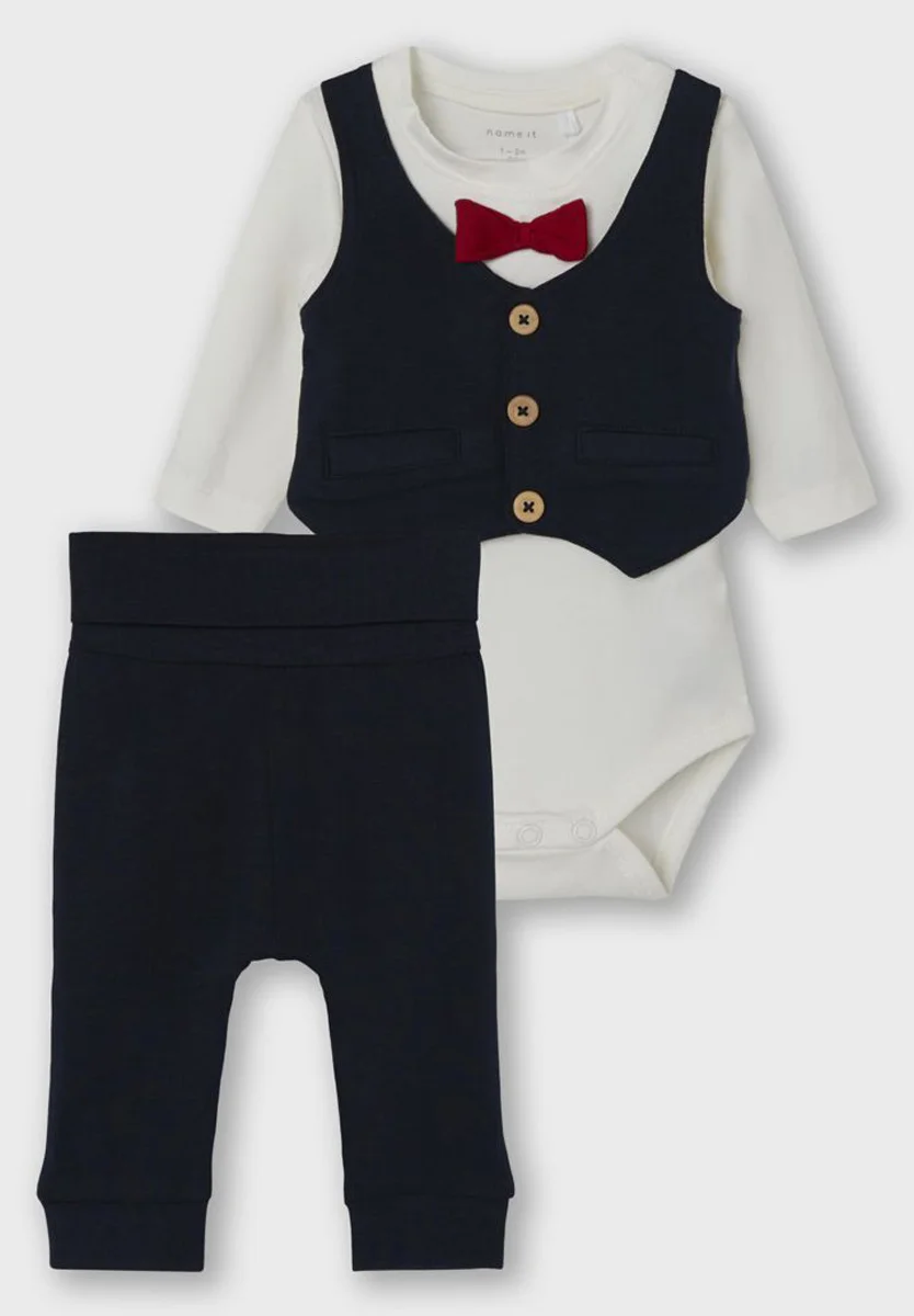 Conjunto deportivo Name it NBMROCCOS BODY SET - Pantalones deportivos