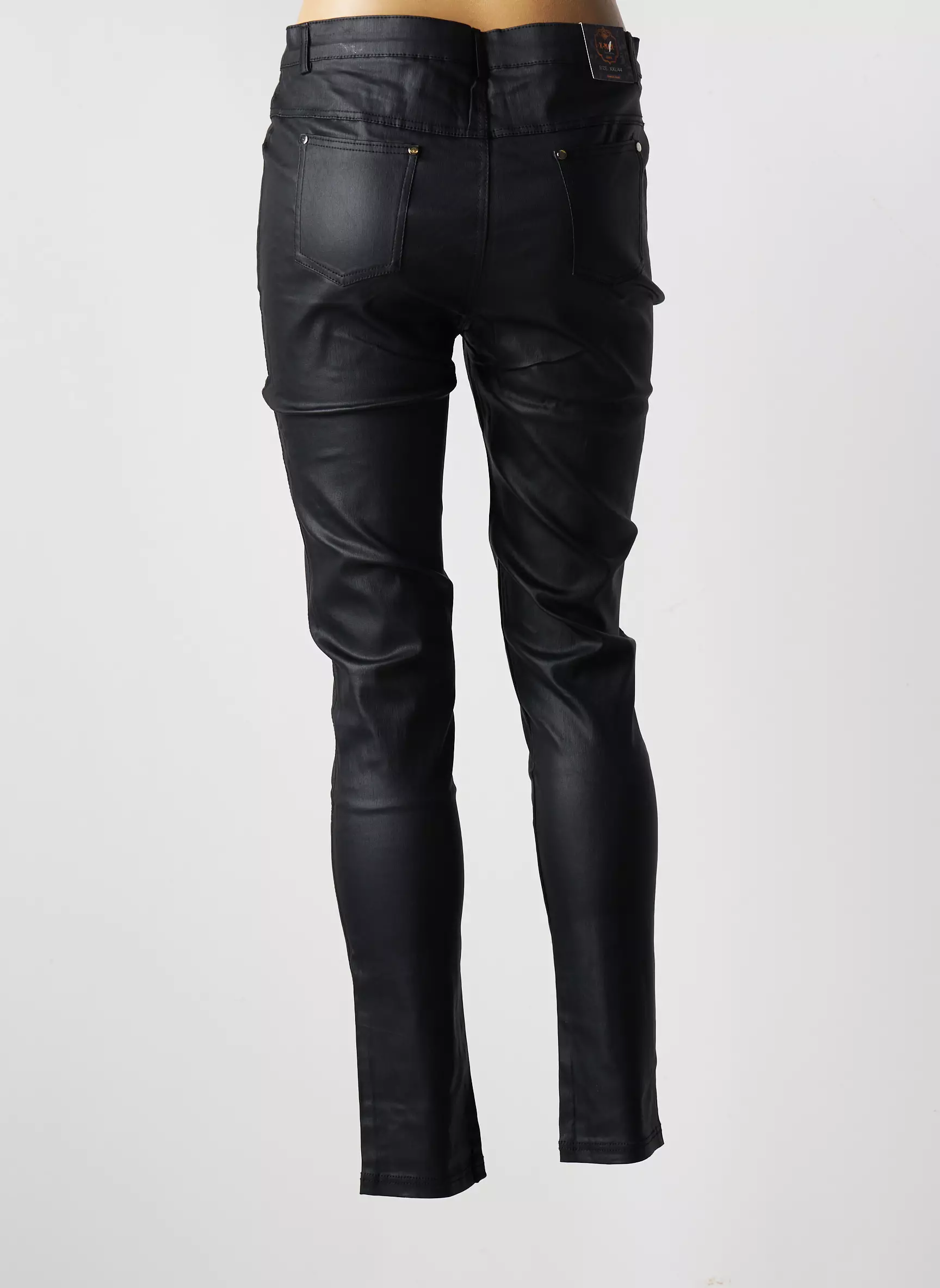 X Max Pantalons Slim Femme couleur noir