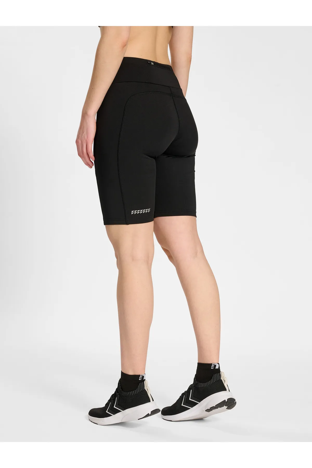NEWLİNE  Kurze Sporthose - Schwarz - Mittlerer Bund