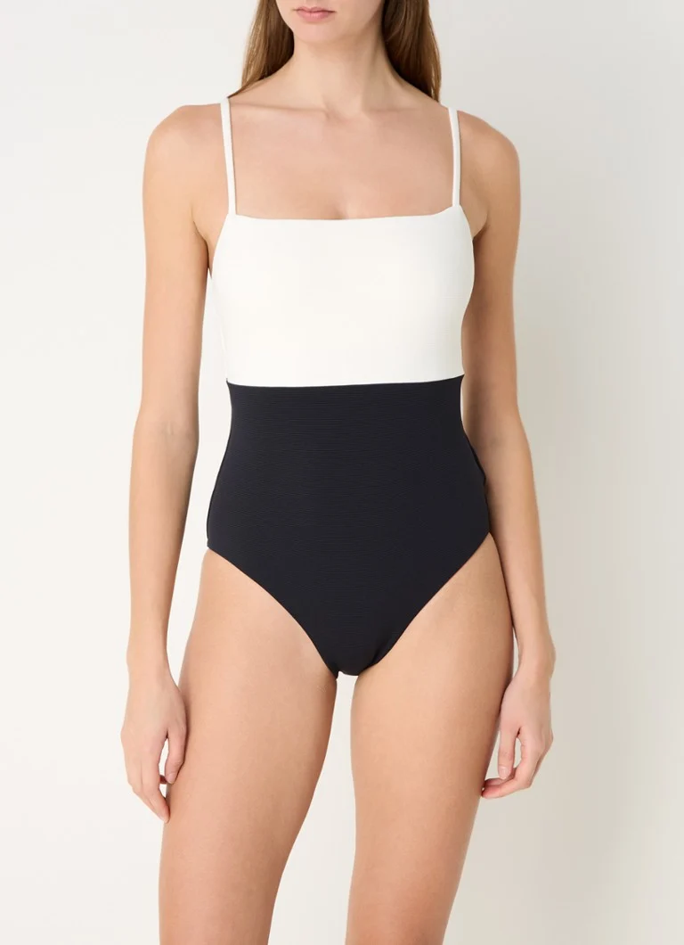 Costum de baie JETS Australia Versa cu perne detașabile.
