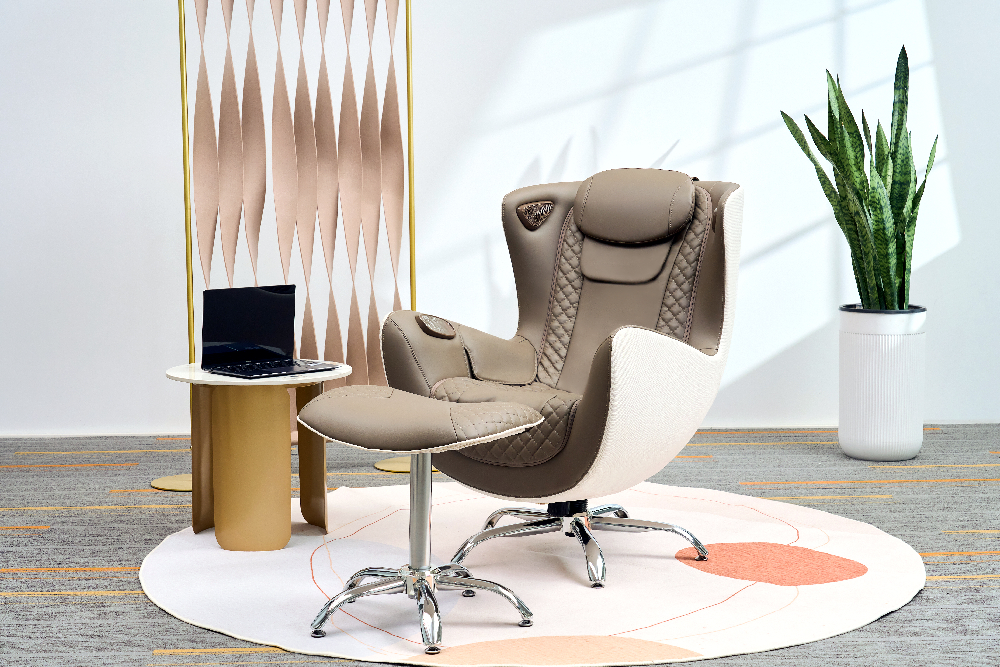 Happy Home elektrischer Massagesessel mit Hocker, Heizfunktion, Lautsprecher & 3D Mechanismus HWP71-BRN braun