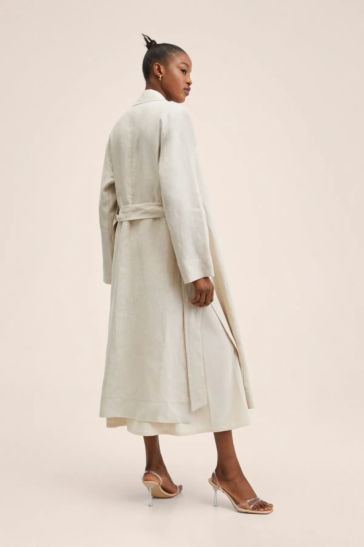 MANGO  Grauer Damen-Trenchcoat 27027109