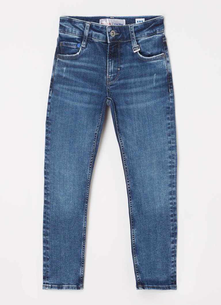 Powrót do obcisłych jeansów ze stretchem James Jeans
