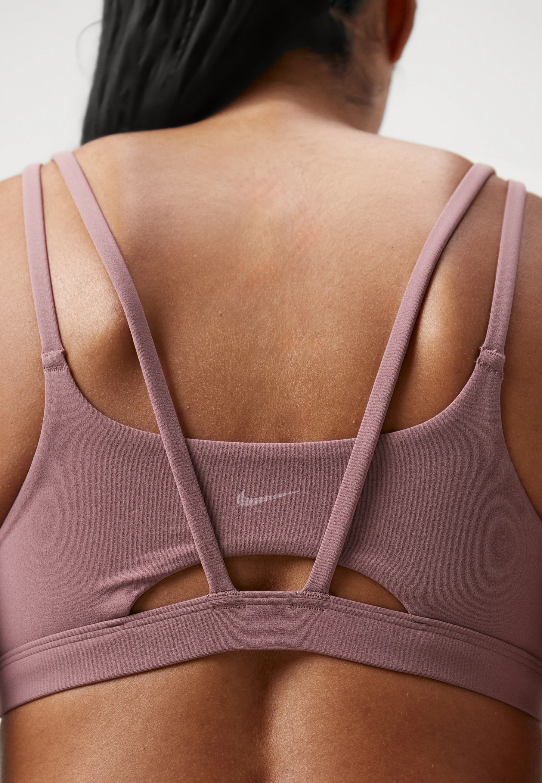 Nike Performance ZENVY STRAPPY WOMENS LIGHT SUPPORT PADDED BRA - Sujetador deportivo con sujeción ligera