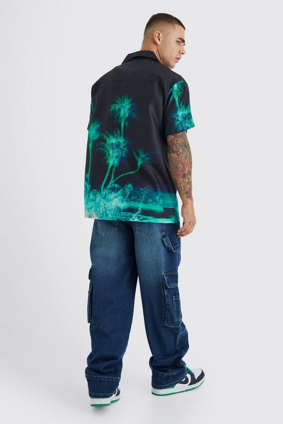 Kurzärmliges Oversize Hemd mit Palmen-Print