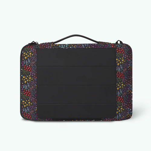 Castelldefels Laptop Sleeve, 15/16 inch Black