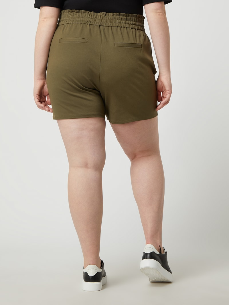 PLUS SIZE Shorts mit Stretch-Anteil Modell 'Eva' in lindgrün