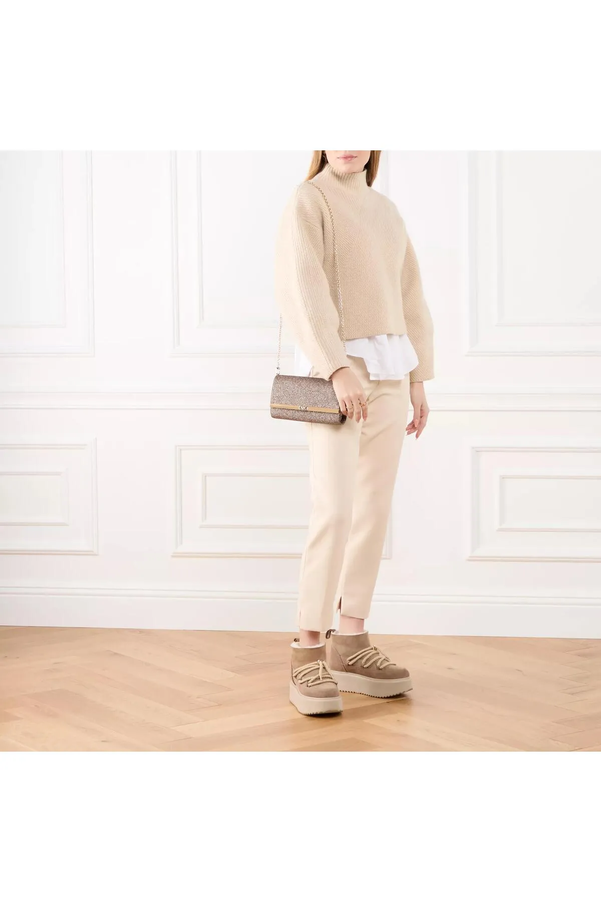 Michael Kors  Große Clutch Mona in Gold