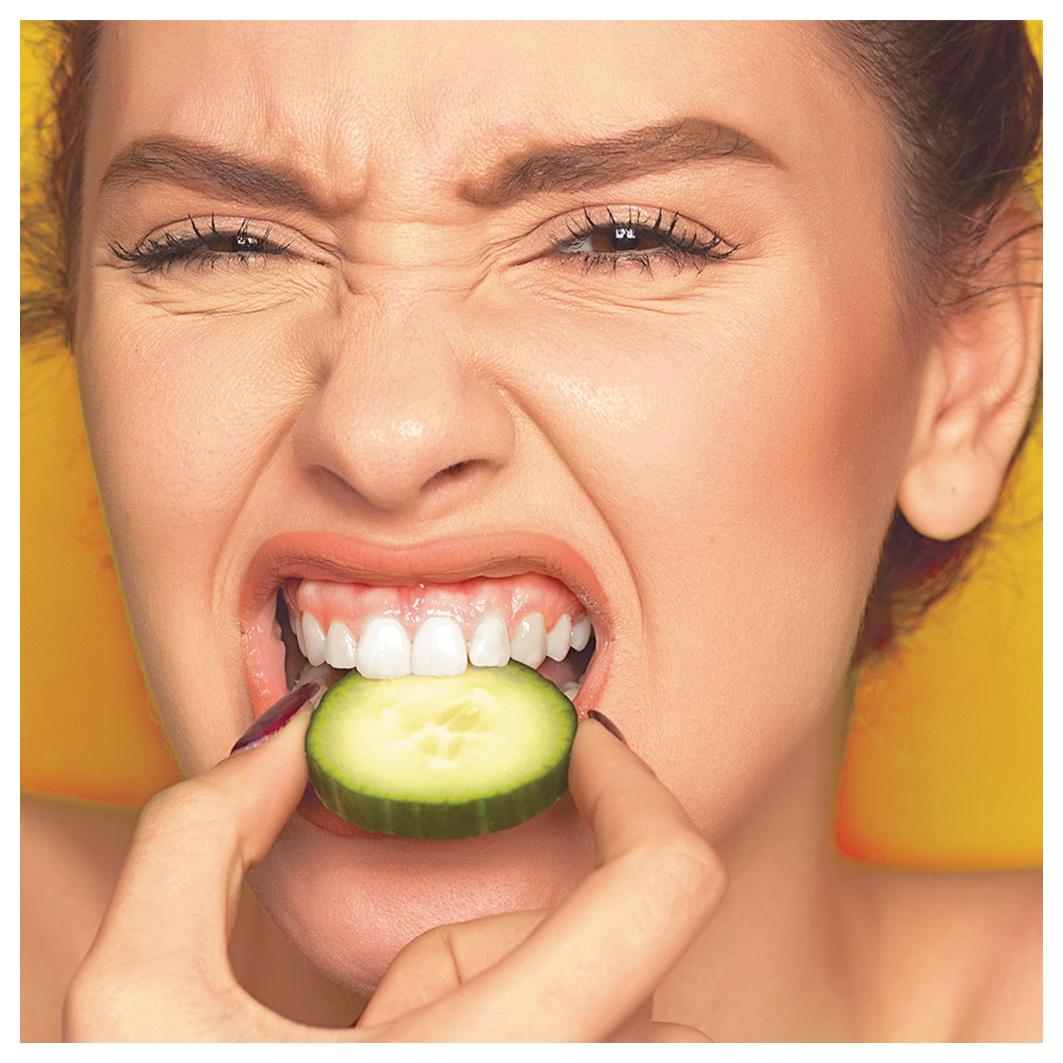 Fond de ten matifiant BE + Radiance cu apă de castravete nr. 08