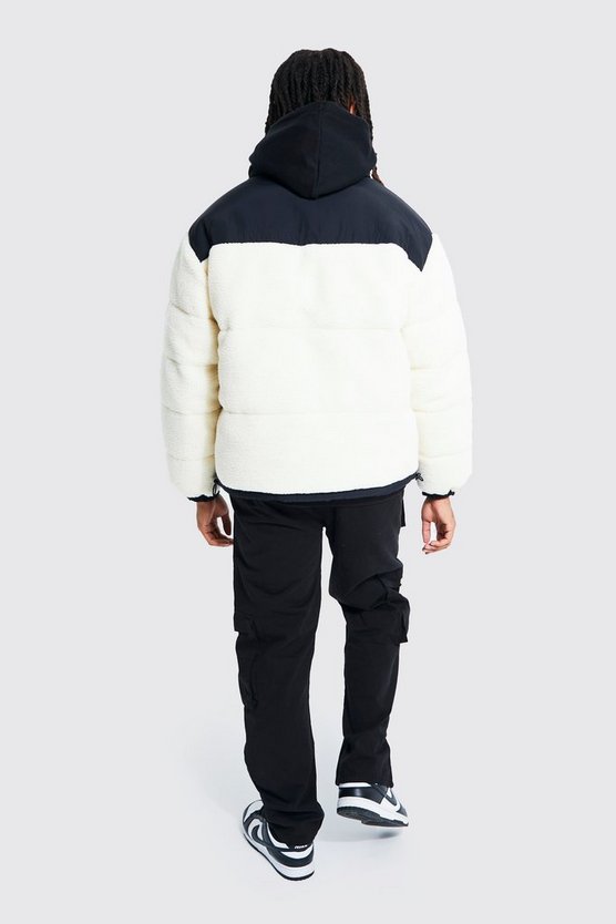 Borg-Steppjacke mit Kontrast Nylon-Einsatz und Trichterkragen