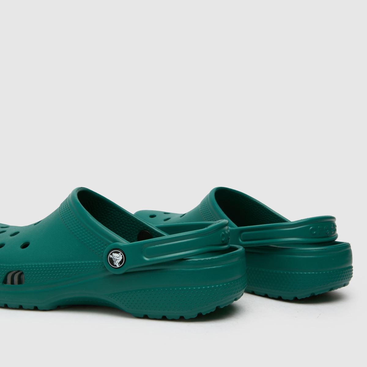 Crocs klasszikus klumpa szandál zöld színben
