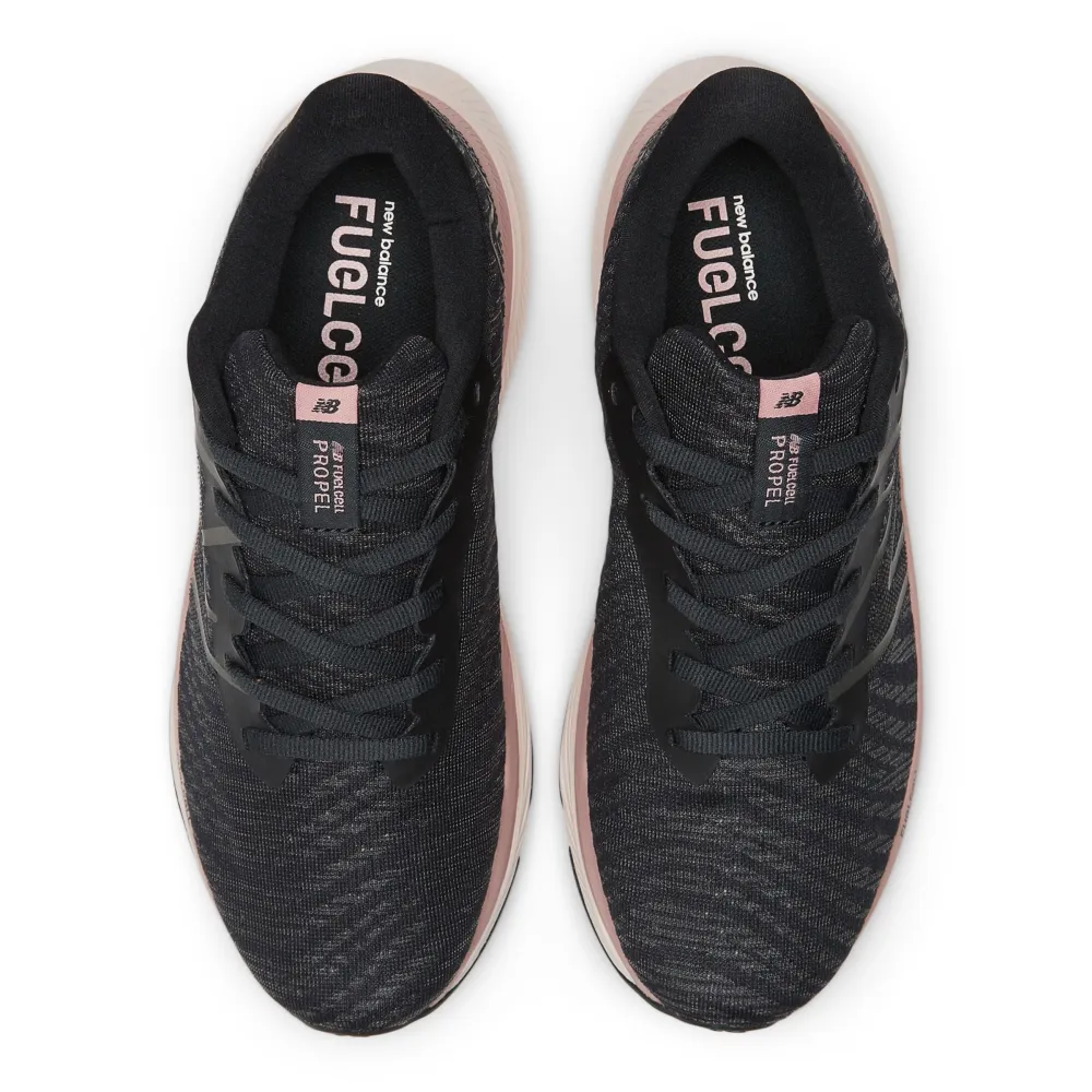 New Balance FuelCell Propel v4 WFCPRCK4 / schwarz