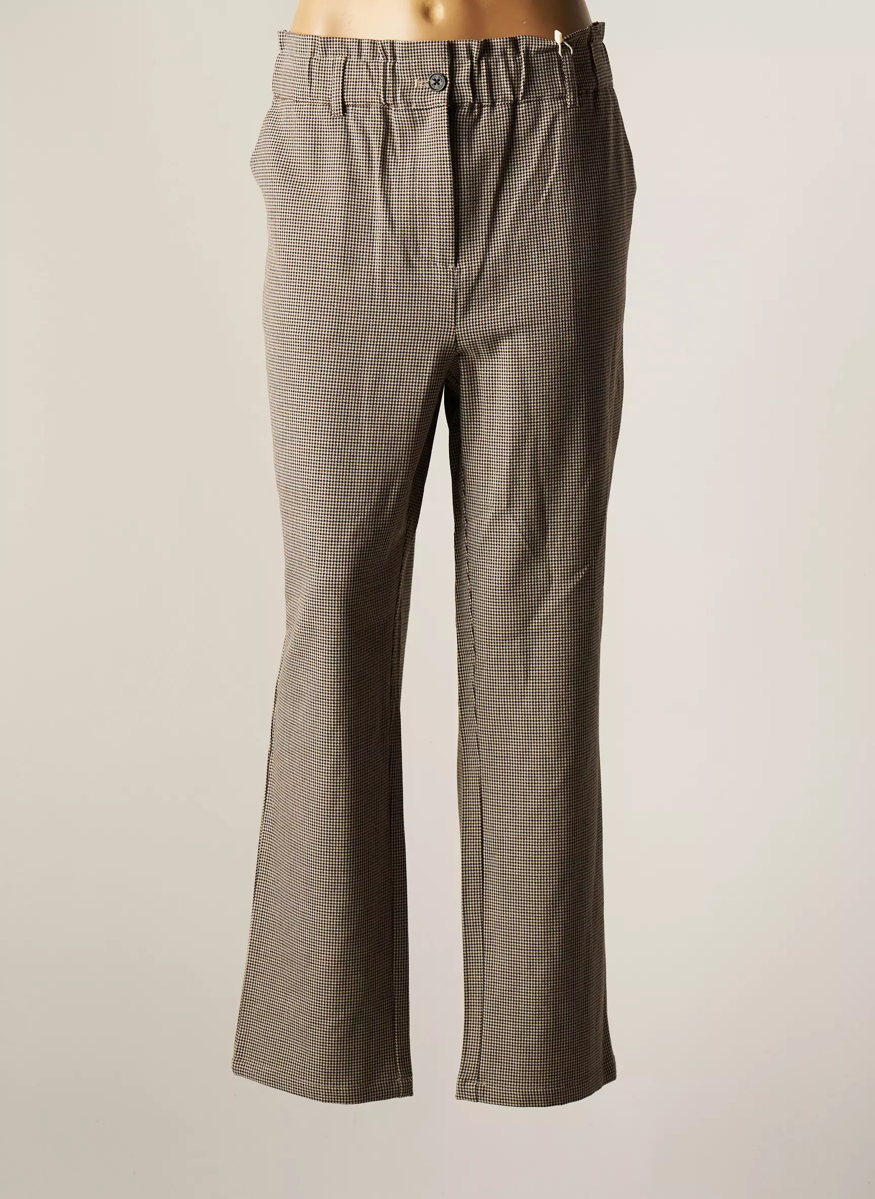 C Est Beau La Vie Pantalons Chino Femme couleur marron