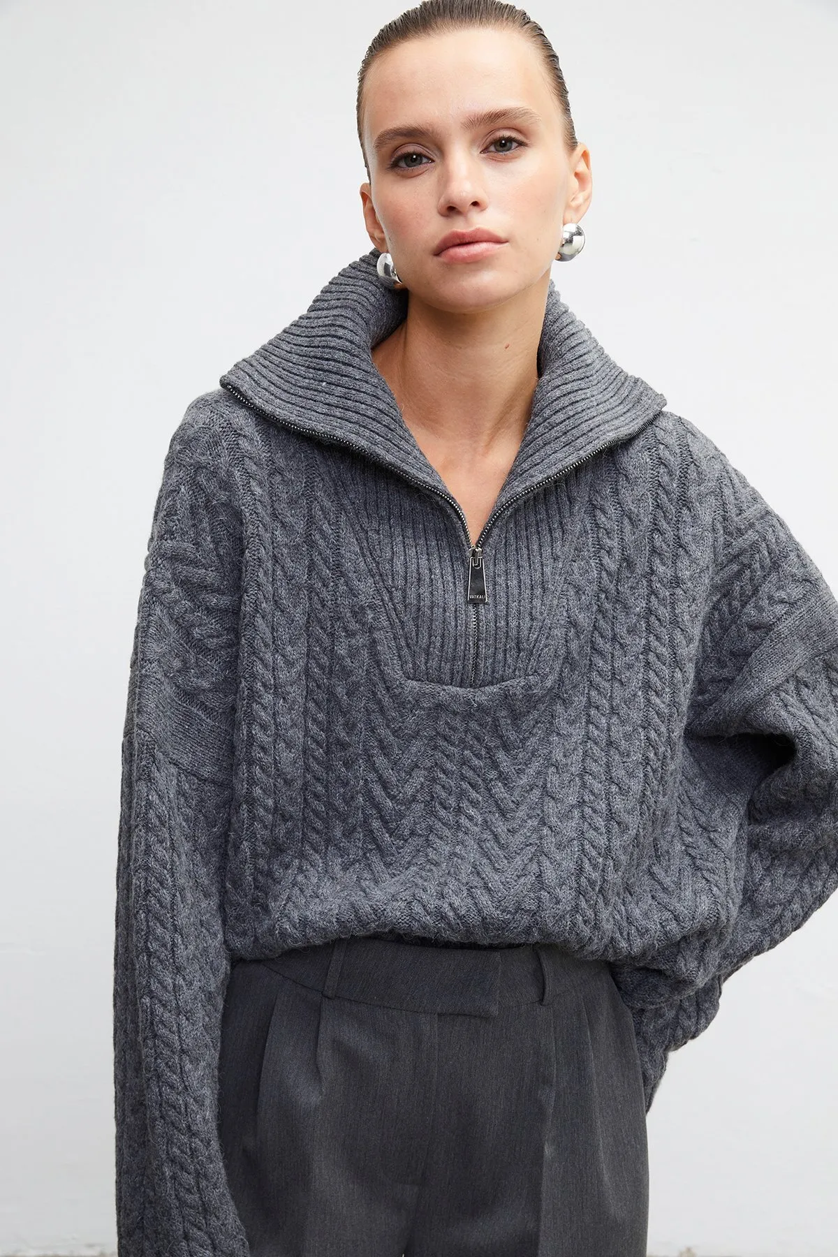 VATKALI  Rollkragenpullover mit Reißverschluss