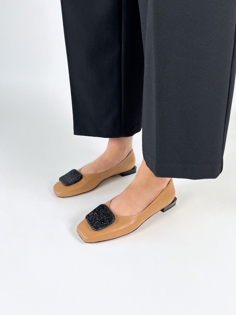 Angel Alarcon  23514-535A - Camel Noir