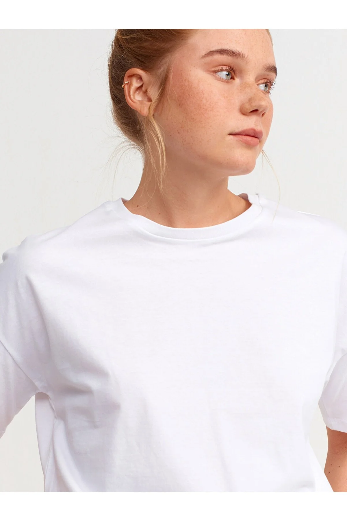 Dilvin  Weißes Basic-T-Shirt für Damen 3683