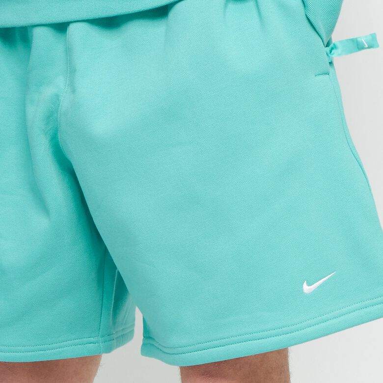 NIKE NRG Solo Swoosh Fleece Short wahsed teal/white