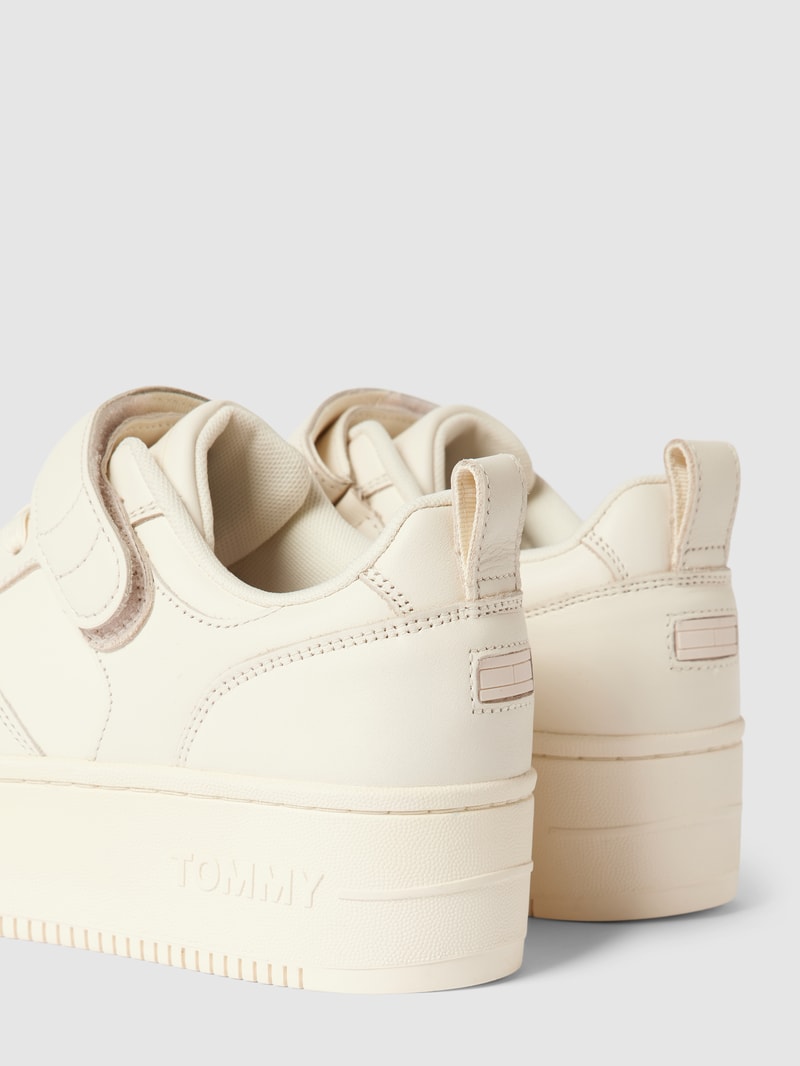 Plateau-Sneaker aus Leder mit Label-Details Modell 'VELCRO' in beige