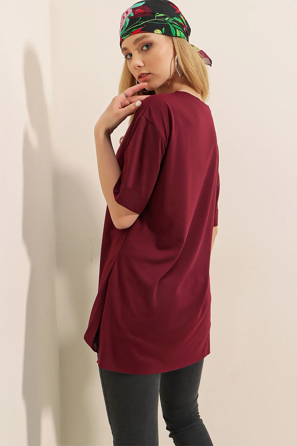 Bigdart  4123 Übergroßes T-Shirt mit Schlitz – Pflaume