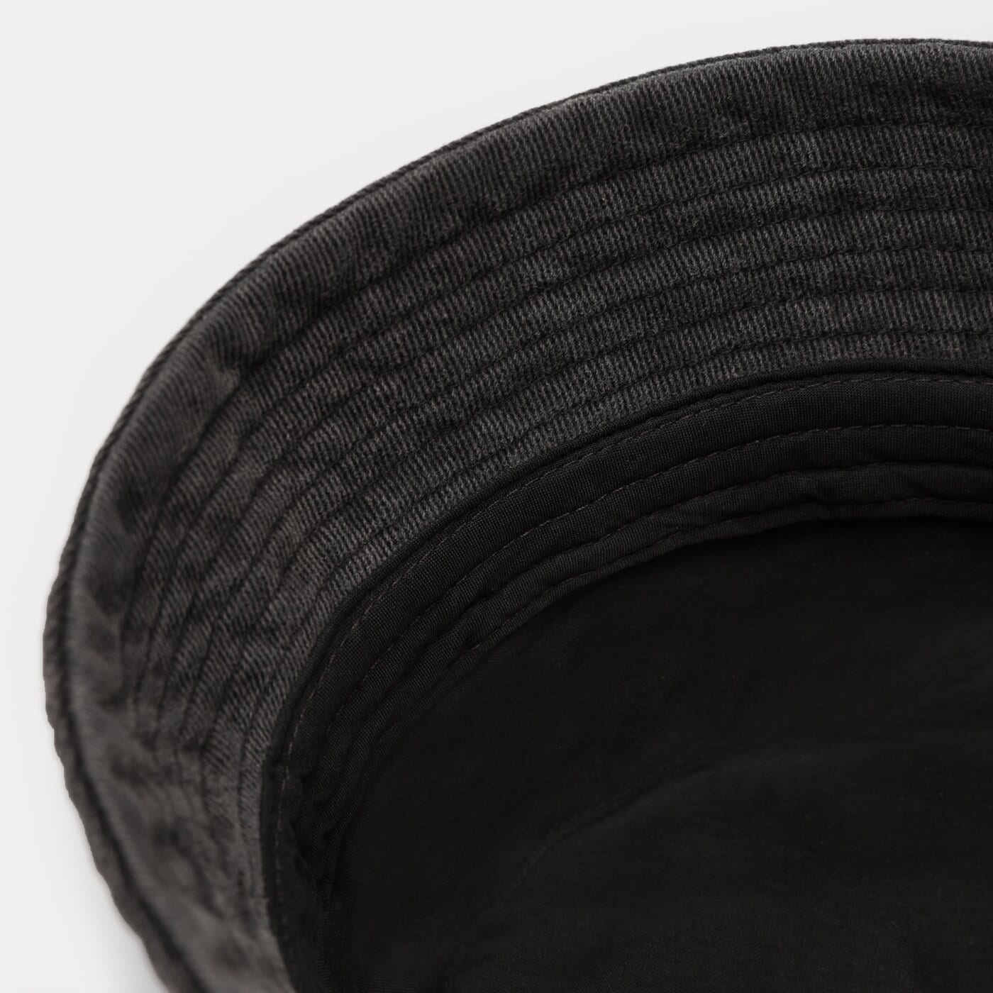 LEVI'S MÜTZE 501 GRAPHIC BUCKET HAT Schwarz