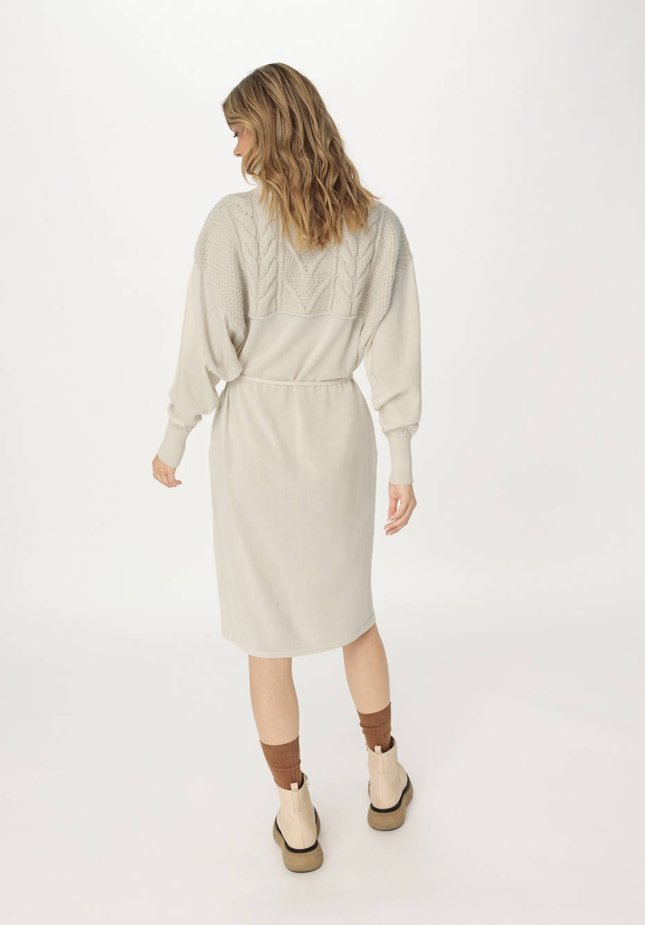WUNDERKIND X HESSNATUR Strickkleid aus reiner Bio-Merinowolle