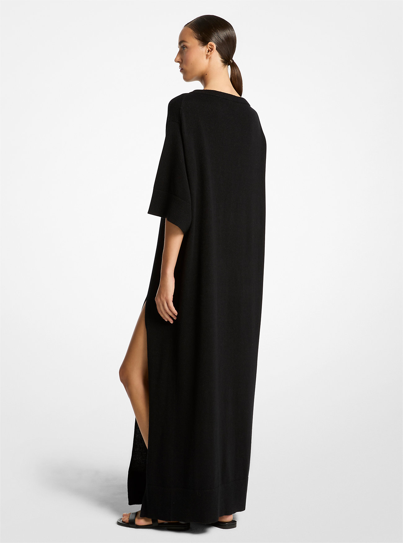 Kaftan i kasjmir og lin med splitt – SVART