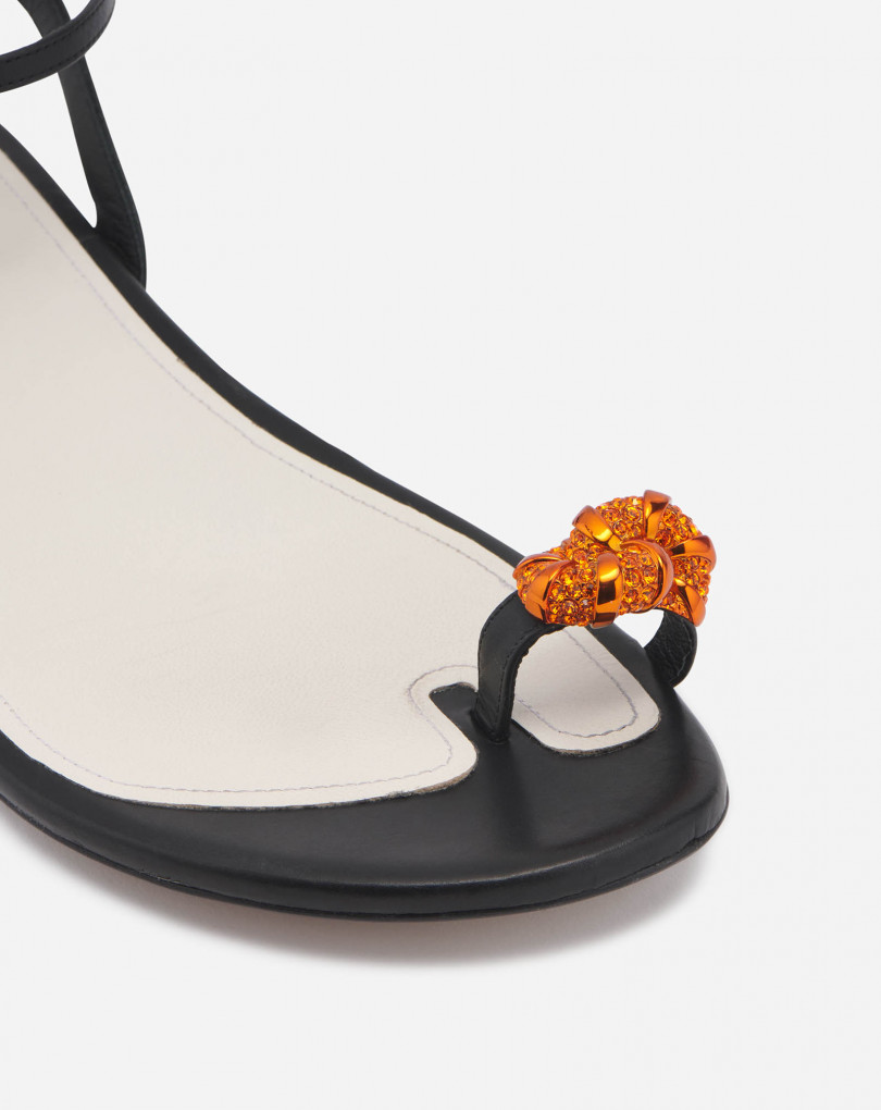 SANDALES PLATES SWING EN CUIR AVEC BIJOU MELODIE