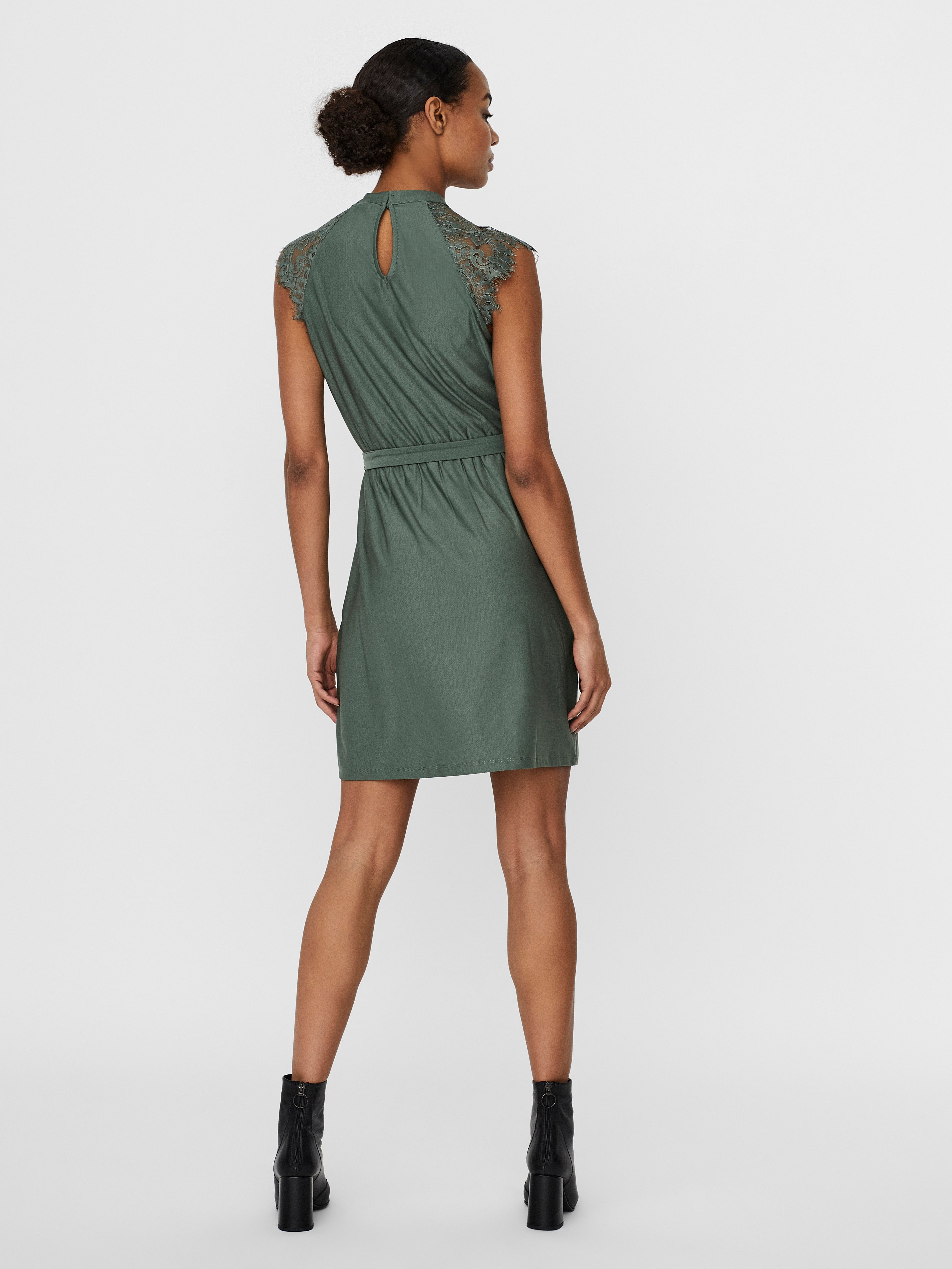 VMMILLA Kurzes Kleid