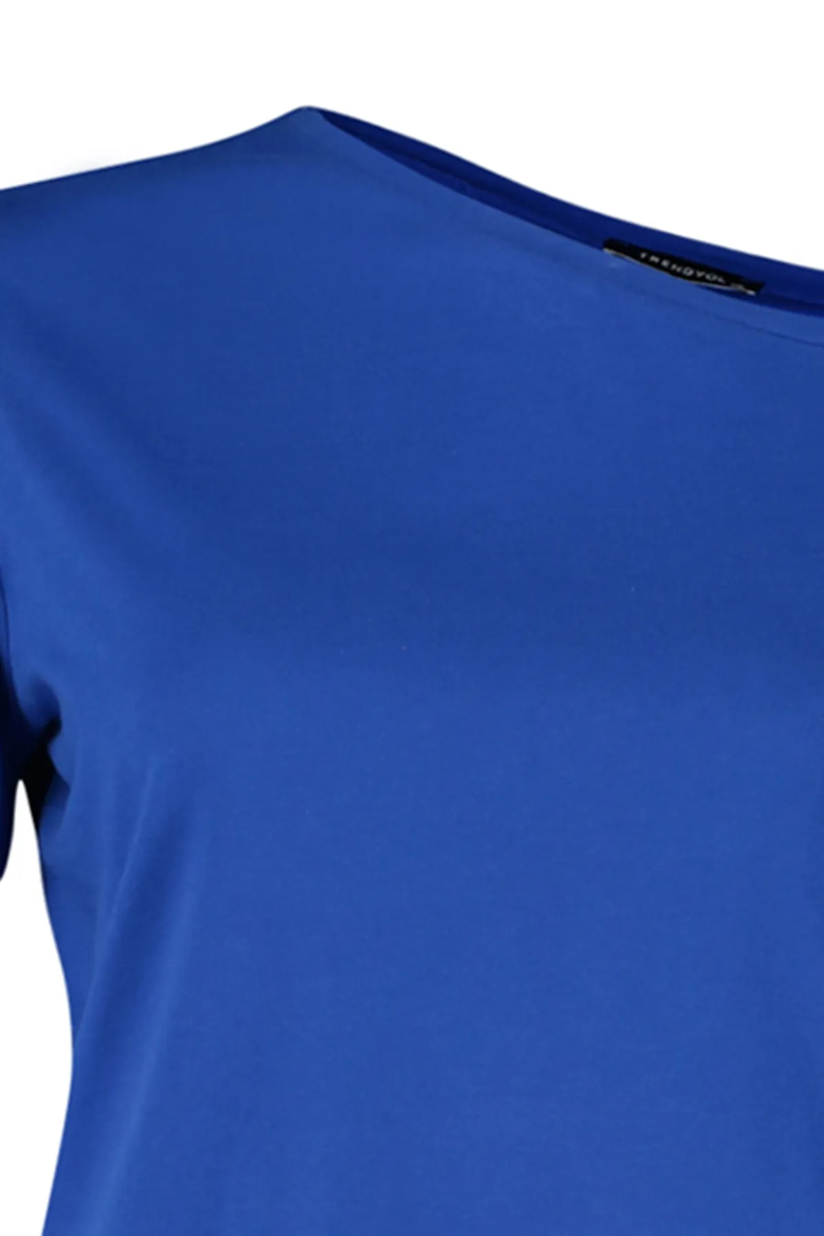 Trendyol Curve  Saks Strickbluse mit niedriger Schulter und detailliertem Schnitt TBSSS22AF0052