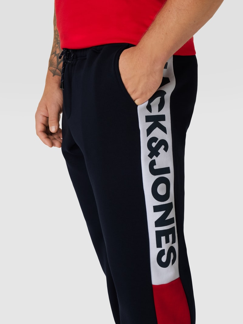 PLUS SIZE Sweatpants mit Label-Details Modell 'Will' in marineblau