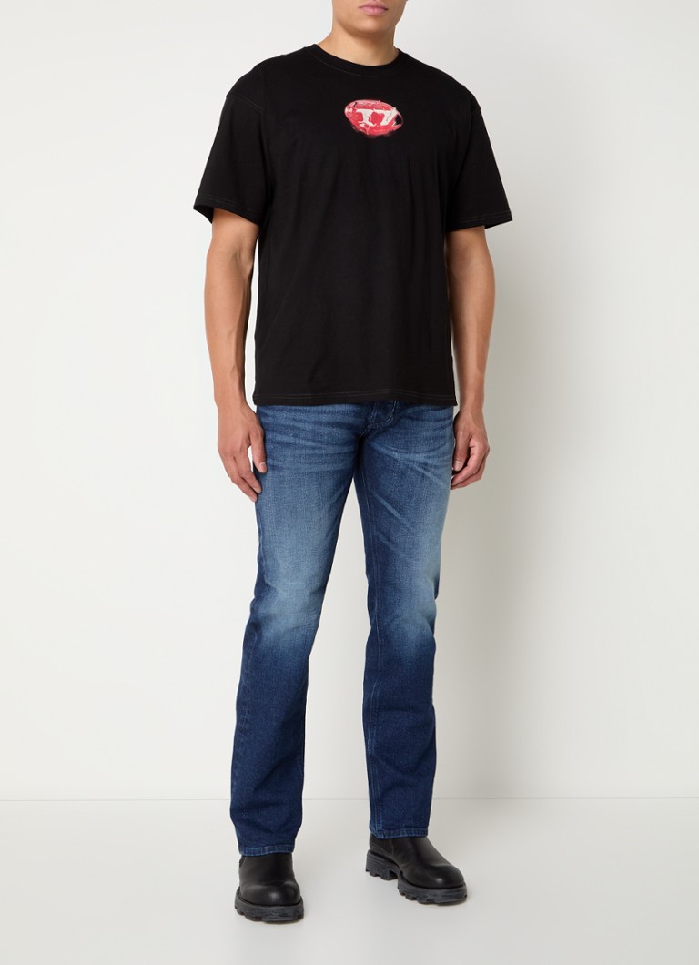 Diesel 1985 Larkee slim fit jeans with dark wash