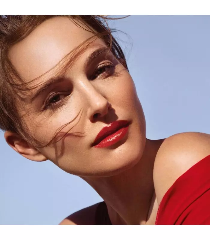 ROUGE DIOR FOREVER LIQUID LACQUER Rouge à lèvres liquide sans transfert - fini brillant ultra-pigmenté