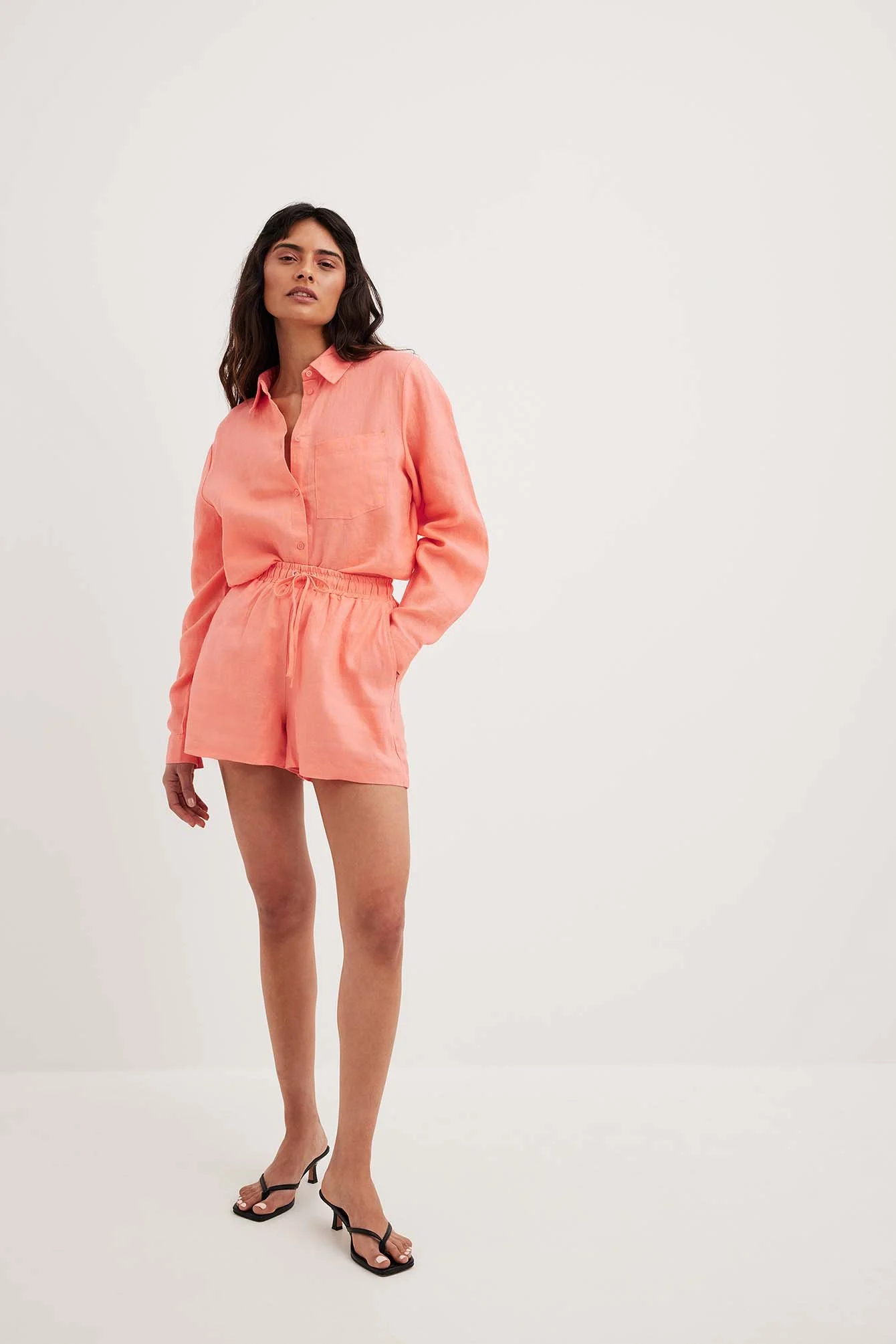 Leinen-Shorts mit elastischem Taillenbund