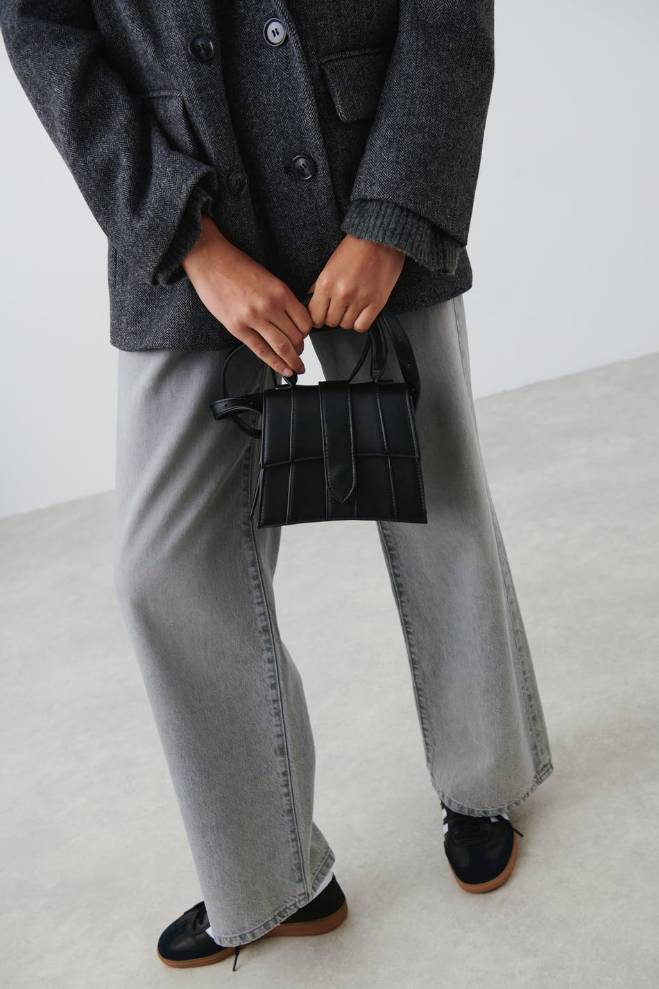 Small crossbody bag