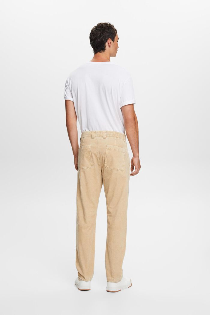 Cordhose in gerader Passform