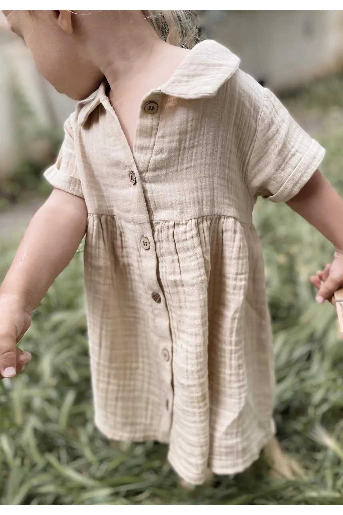 Cigit  Gerafftes Musselin-Kleid mit Kragen für Babys, 1–7 Jahre, Cremefarben
