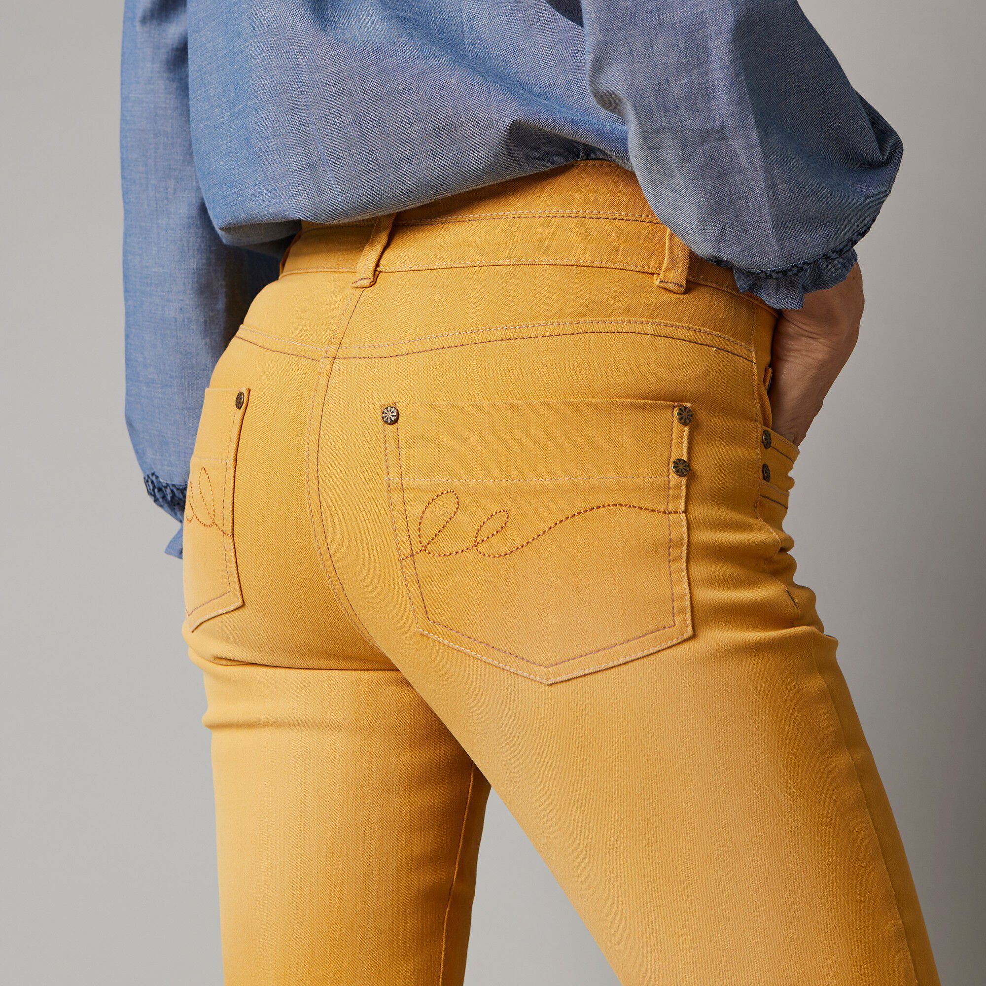 Jean 7/8ème fuselé couleur stretch