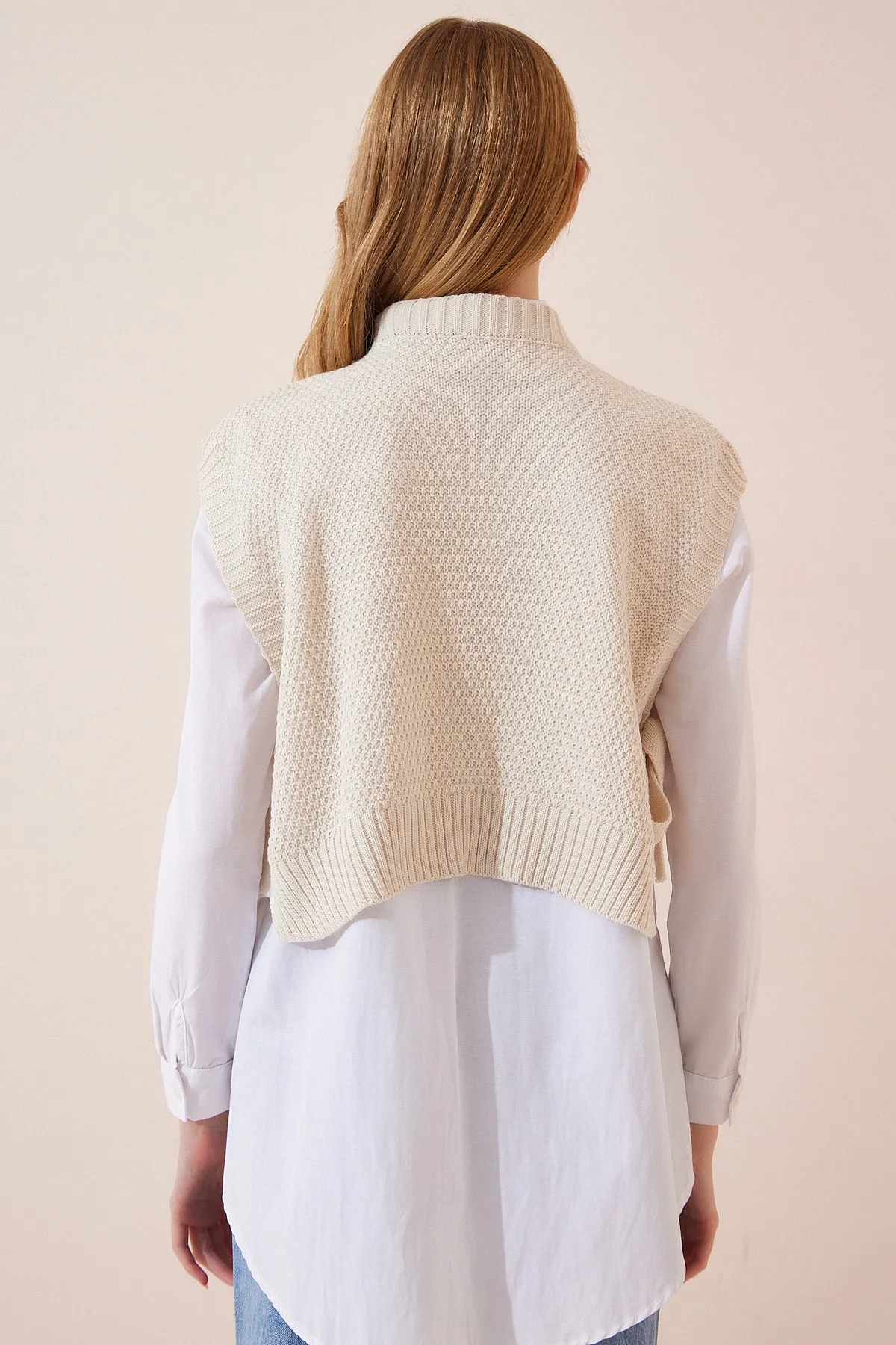 Happiness İstanbul  Cremefarbener Rollkragen-Strickpullover für Damen CI00056