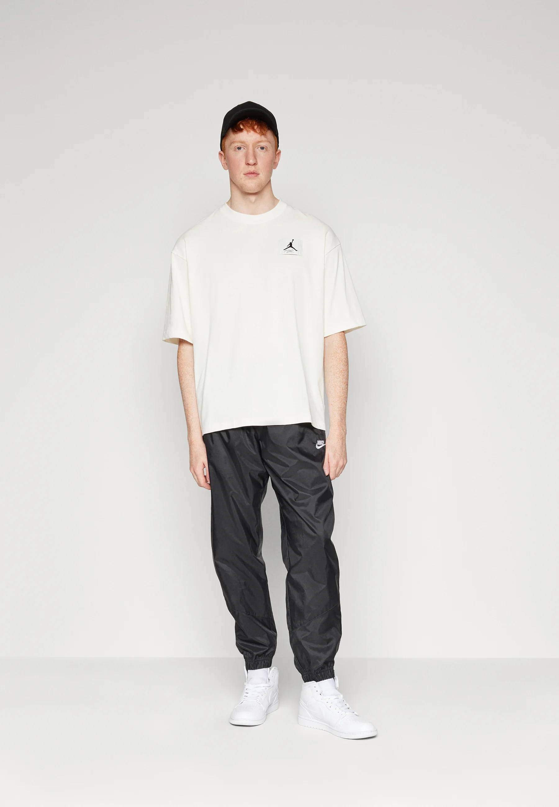 Jordan MJ FLT ESS OVRSZ SS CREW - Camiseta básica