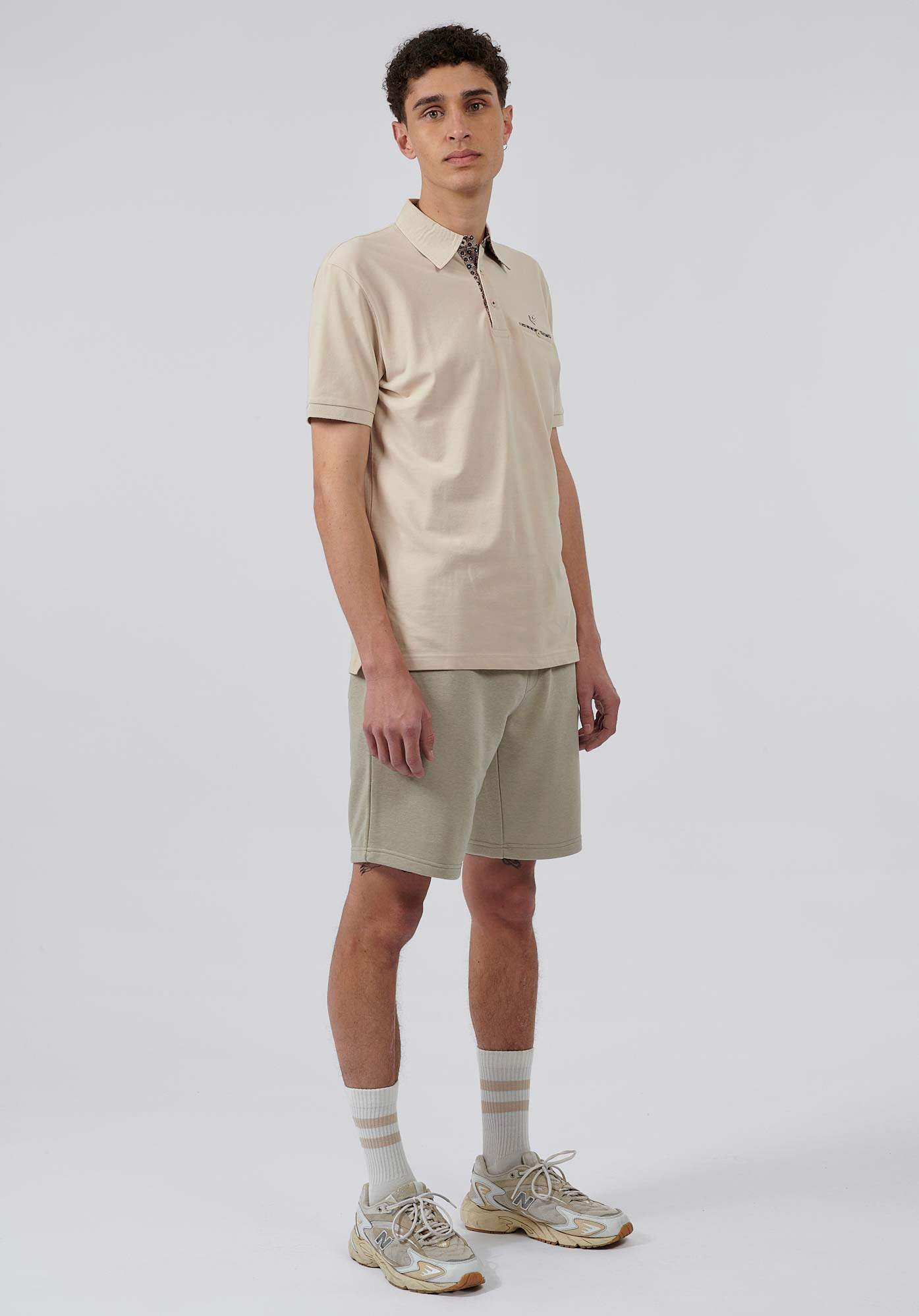 BILO   Short jogging beige homme