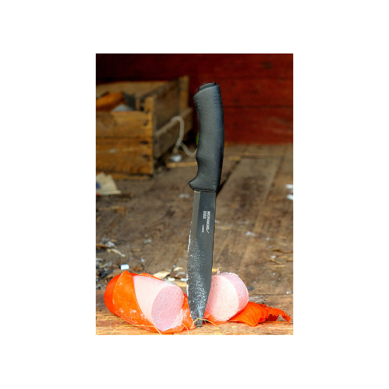 Pathfinder Morakniv Messer mit Nylonscheide (M.O.L.L.E.), hergestellt in Schweden.