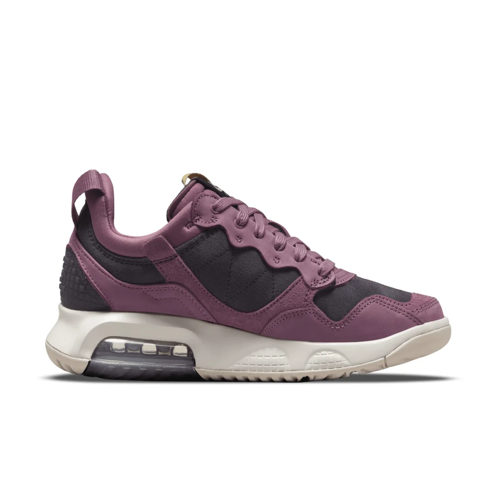 NIKE JORDAN MA2 CW5992-500 / lila
