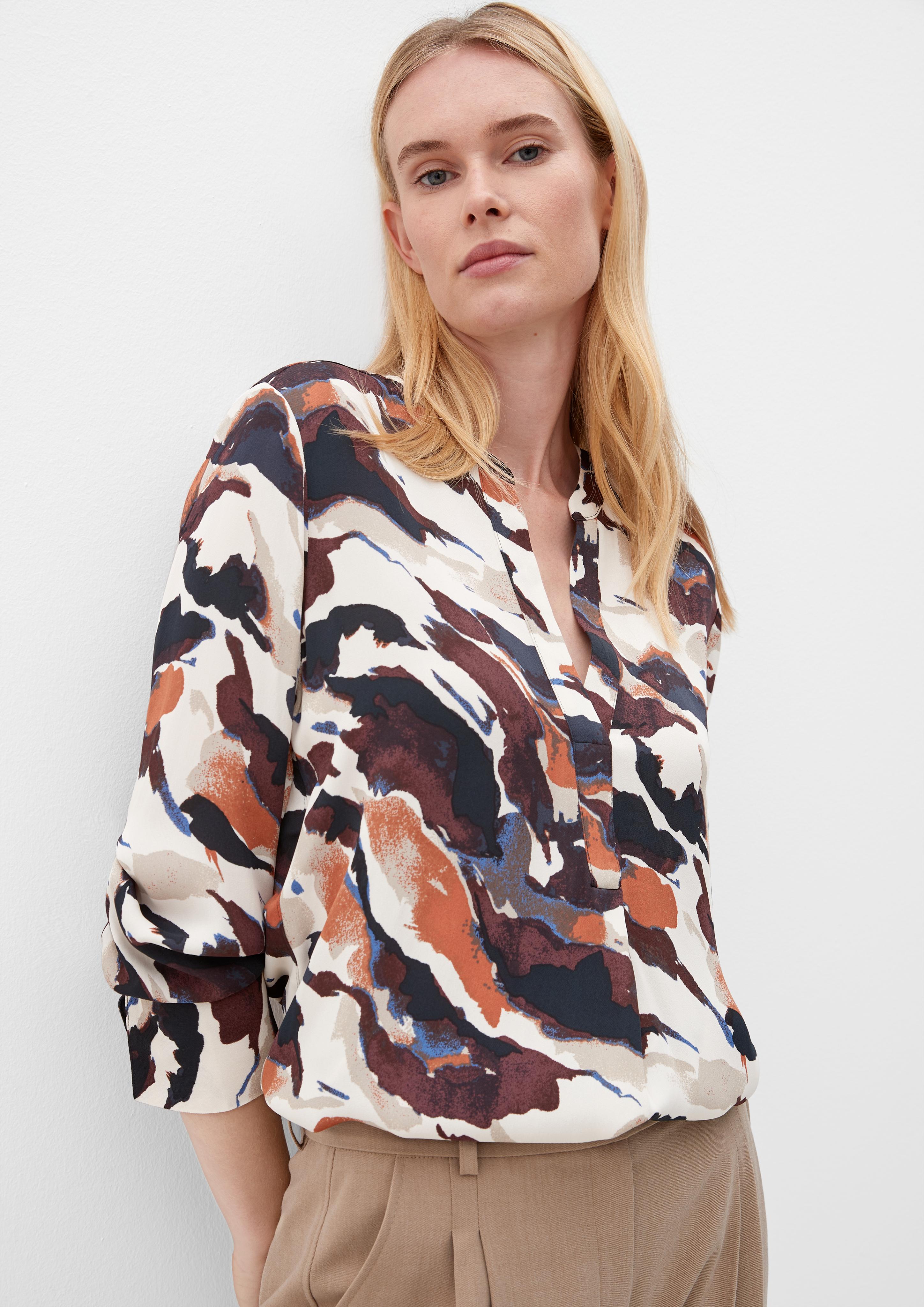 Viskosebluse mit Alloverprint  2123601-02A0