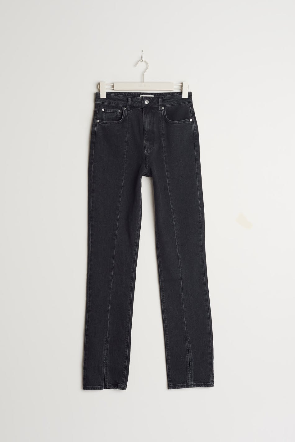 Straight front slit jeans