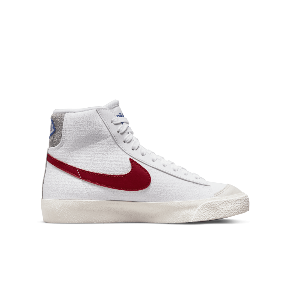 Nike Blazer Mid 77 DH9700-100 / weiss