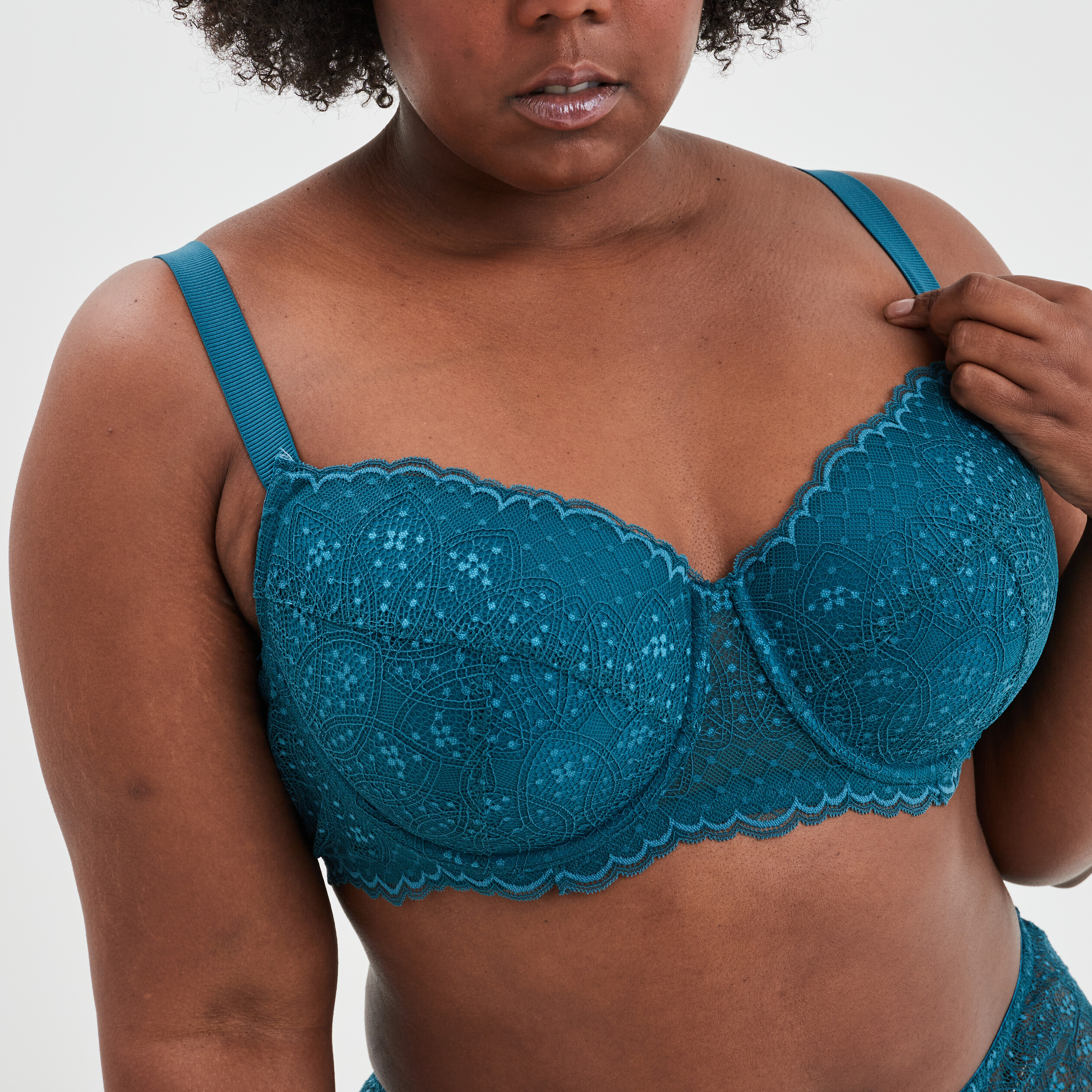 Soutien-gorge emboîtant à dentelle Izzie bleu canard femme grande taille | La Halle
