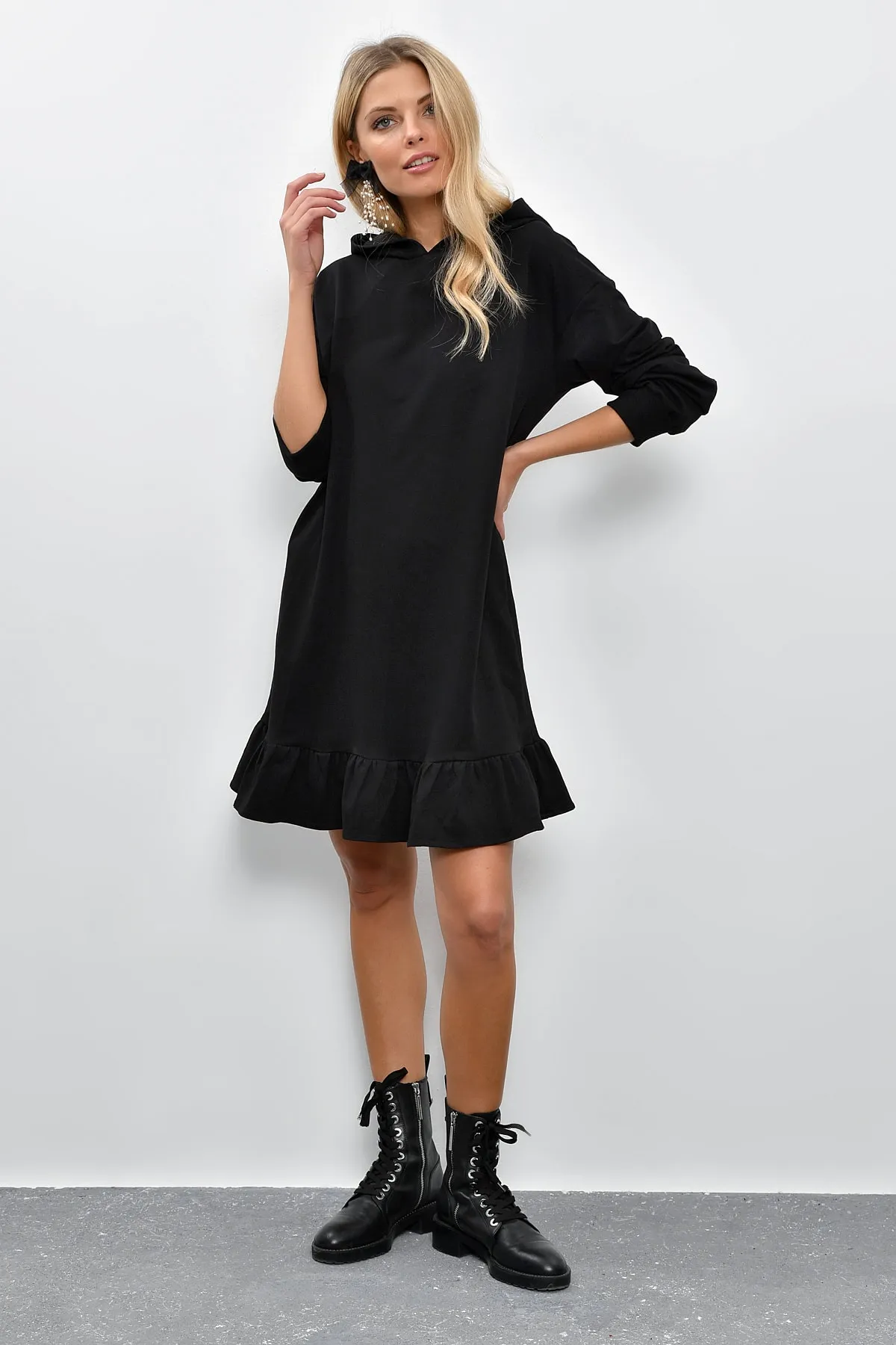 Cool & Sexy  Schwarzes Volant-Sweatkleid mit Kapuze für Damen B40