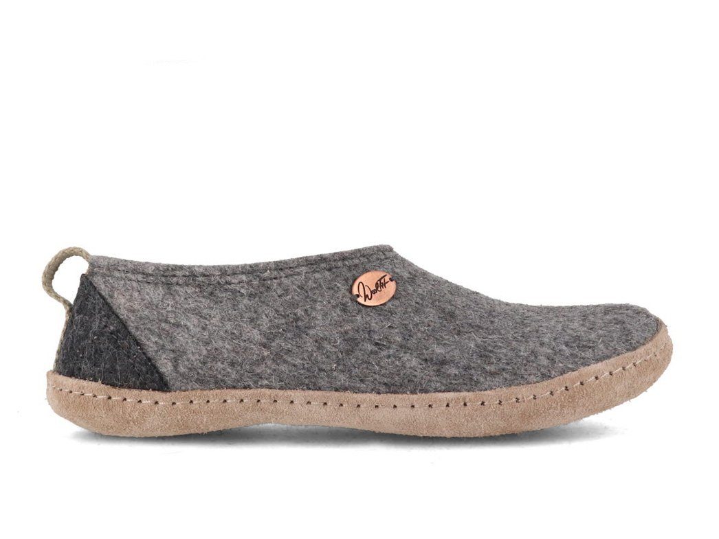 WoolFit Highland knöchelhoher Hüttenschuh aus Filz Hausschuh mit chromfreier Ledersohle