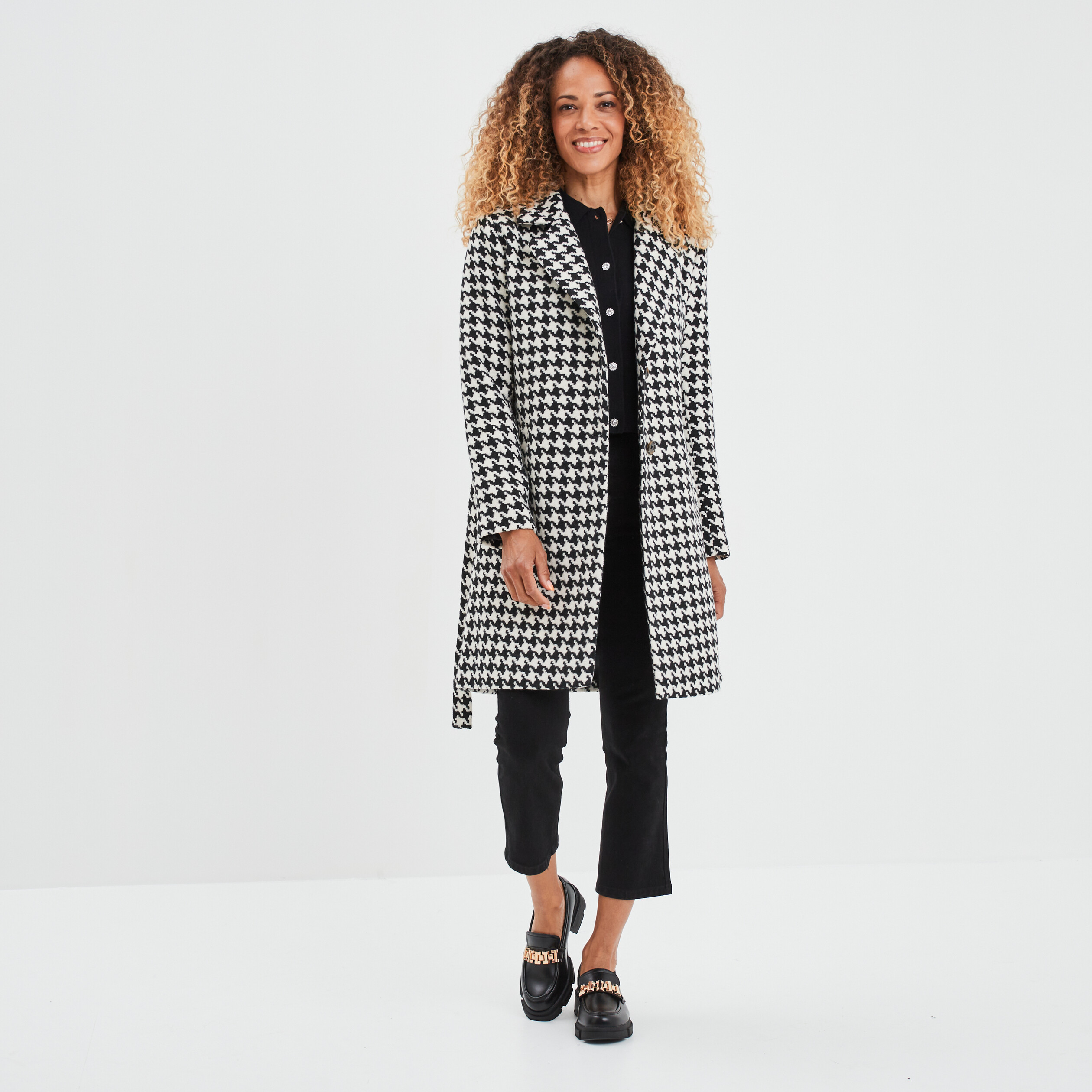 Gilet boutons détails bijoux noir femme | La Halle
